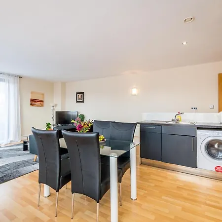 Spacious City 2 Bed, 2 Bath, Free Parking & Wifi Sheffield Exterior photo
