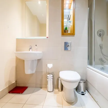 Spacious City 2 Bed, 2 Bath, Free Parking & Wifi Sheffield Exterior photo